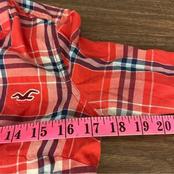 Hollister peplum top  S - Picture 8 of 10